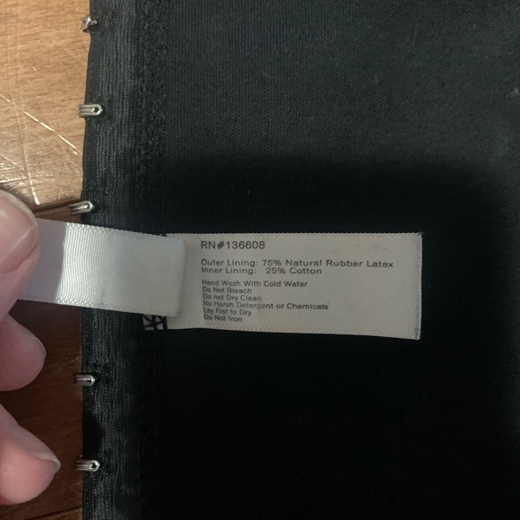 AMIA Classic Cincher Waist Trainer - Picture 6 of 6